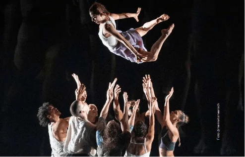 Crea Dance Company - María Rovira
